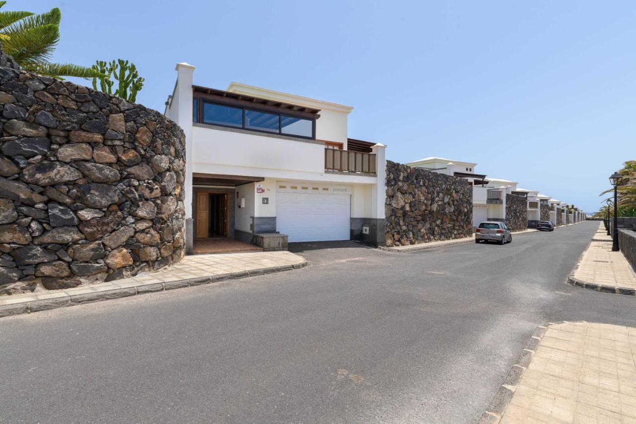 Villa Los Dragos Playa Blanca  Bagian luar foto