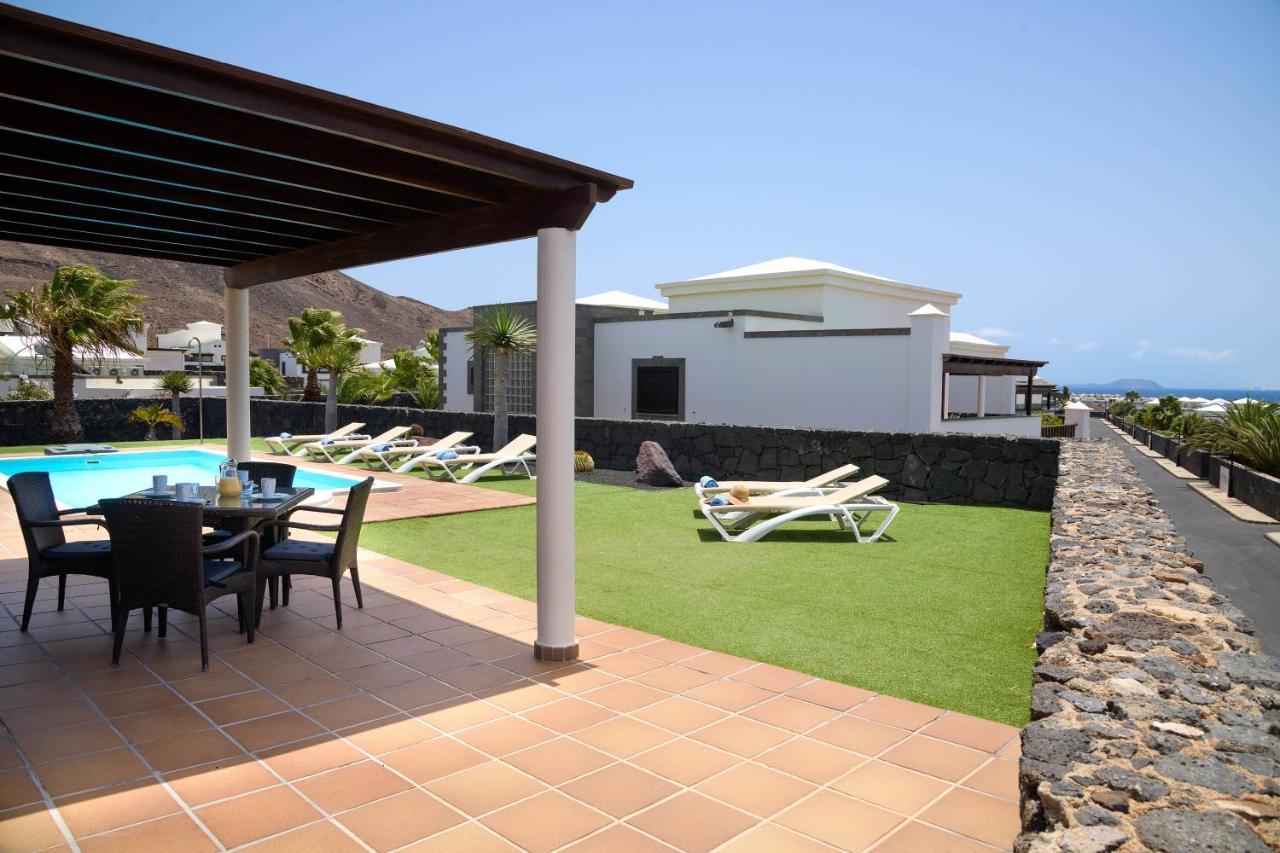 Villa Los Dragos Playa Blanca  Bagian luar foto